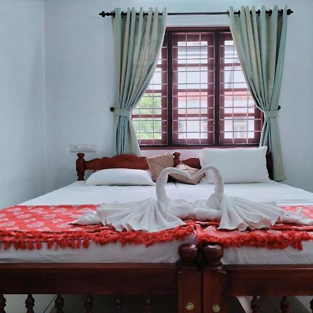 Joseys Homestay Kochi Eksteriør bilde